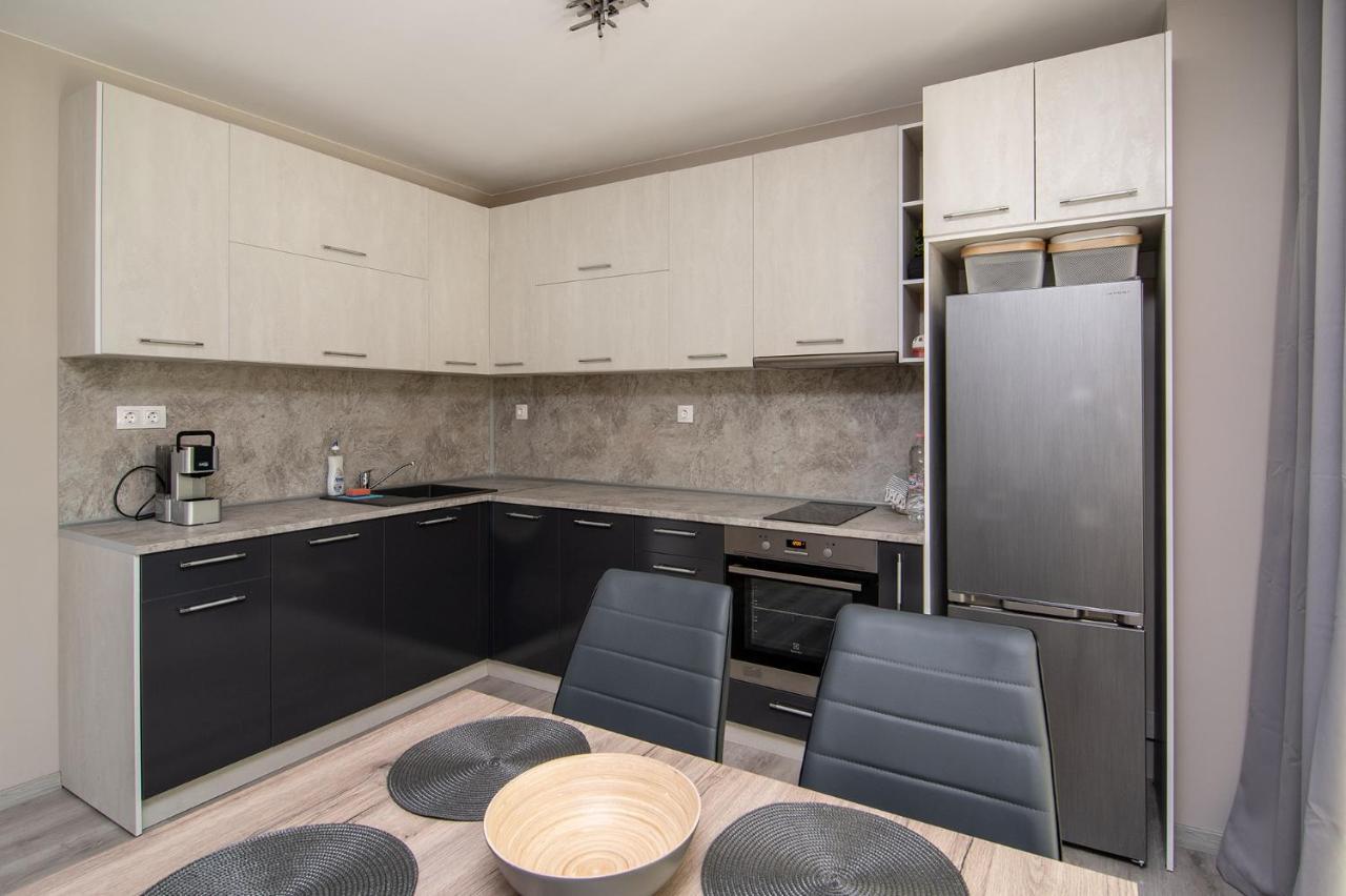 Cozy Flats Nearby Center Free Park Area Apartamento Varna Exterior foto