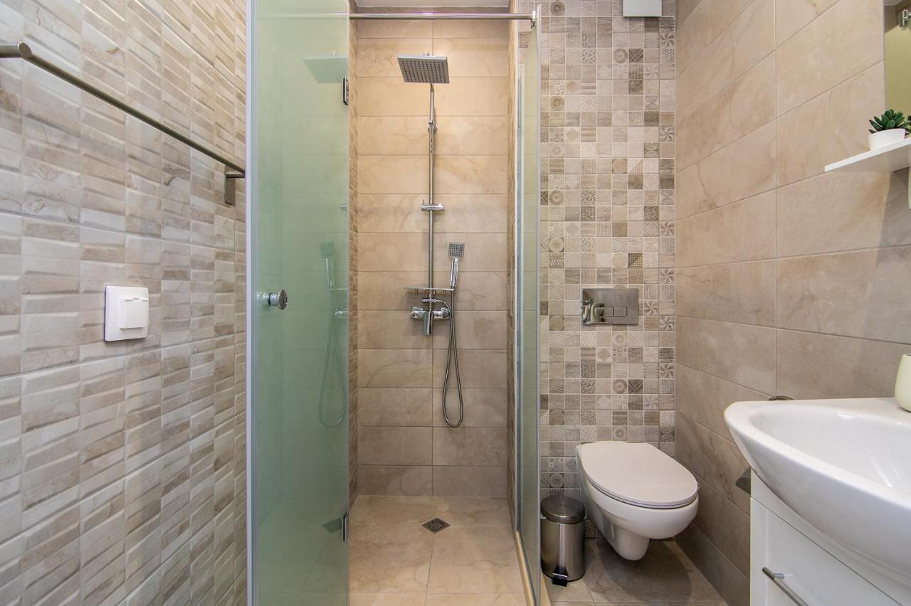 Cozy Flats Nearby Center Free Park Area Apartamento Varna Exterior foto